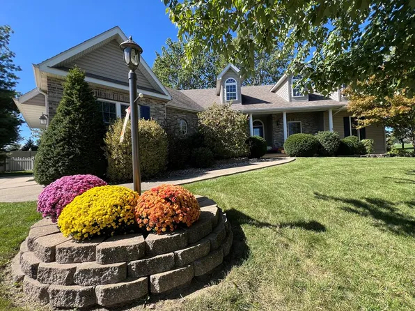 8 Meadow Brook Rd, Kirksville, MO 63501