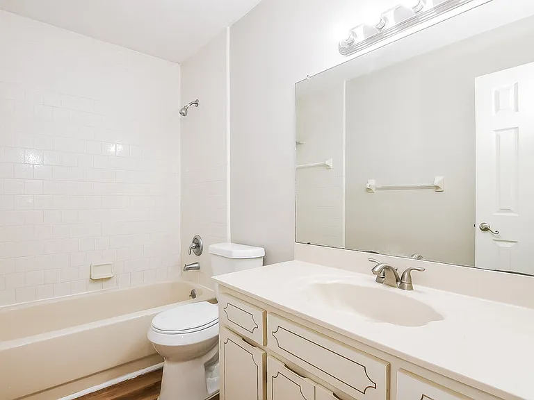 1819 E Glancy Dr — Photo 15
