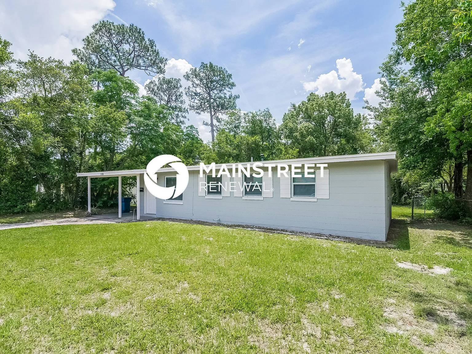 1038 Pheasant Dr — Photo 3