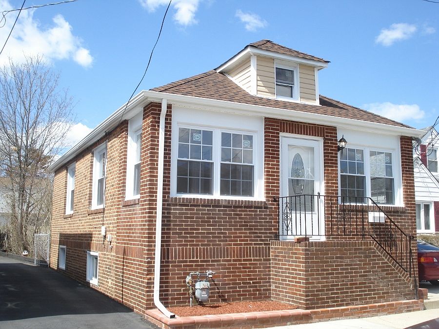 1st image of 90 Hill Ave