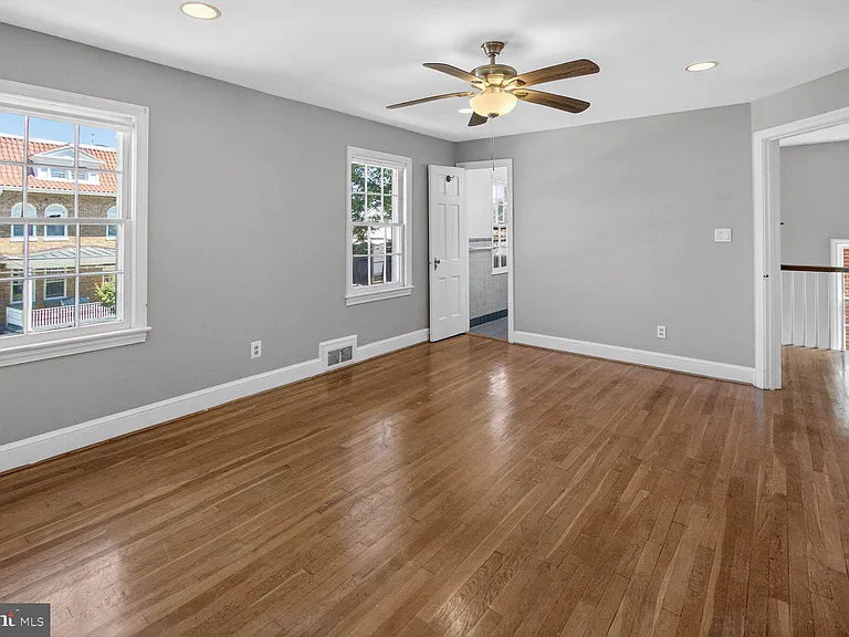 4712 Piney Branch Rd NW — Photo 15