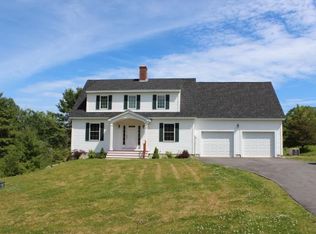 17 Fall Mill Rd, York, ME 03909