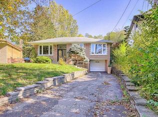23 Chase Rd, Toronto, ON M2J2S1