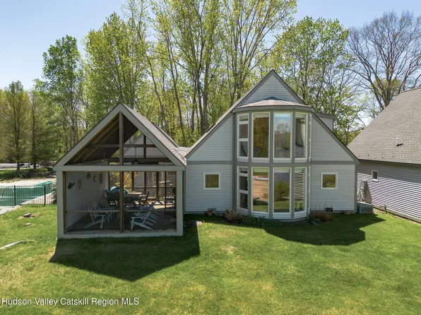 322 Arcadia Drive, Ancramdale, NY 12503