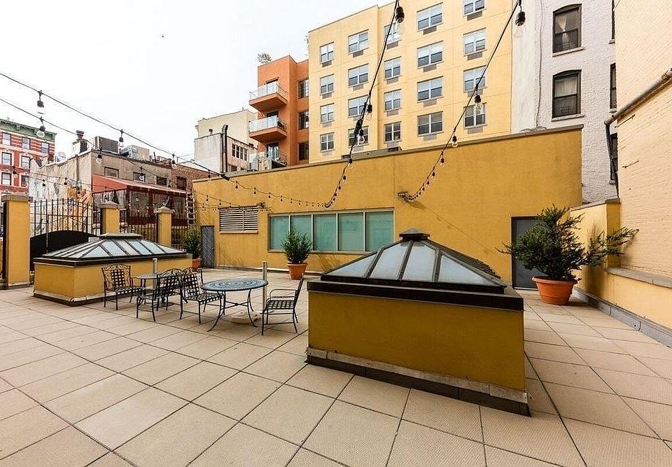 2nd image of 342 E 8th St APT 3L
