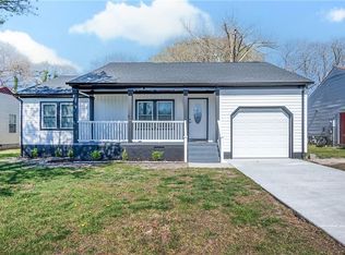 4 Langille Ct, Hampton, VA 23663