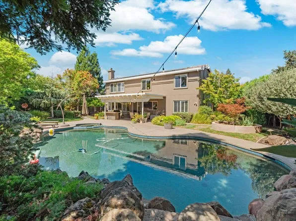 718 Eldridge Avenue, Vacaville, CA 95688