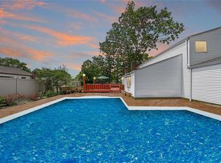 42 Hurtin St, Pt Jefferson Station, NY 11776