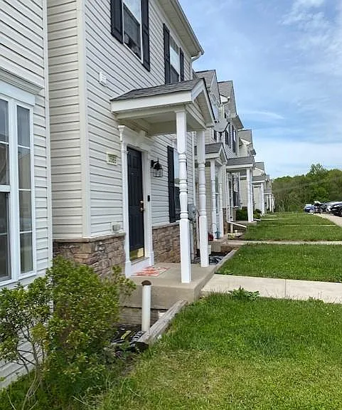 3587 Armory Ln — Photo 2