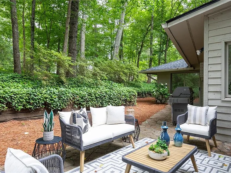 4198 Lake Rill Ct — Photo 33
