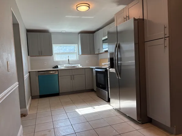 507 Gardenia Ave, Fort Pierce, FL