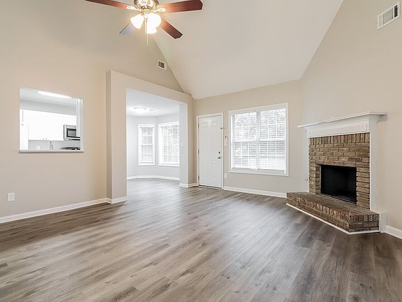 5th image of 1204 Genelle Ct