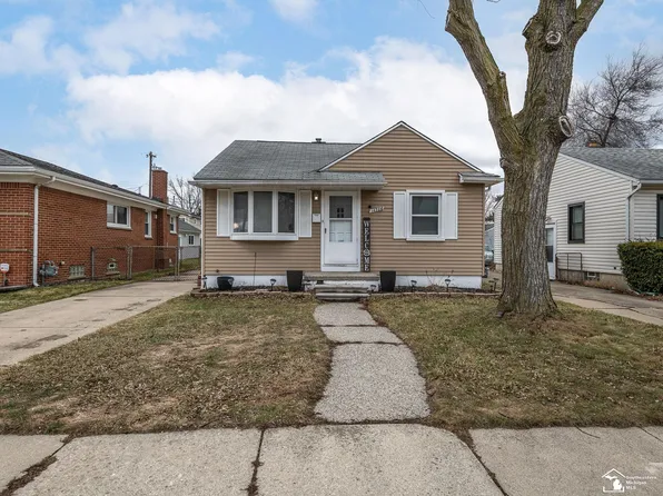 14786 Poplar St, Southgate, MI 48195