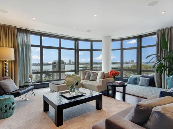 1 Morton Sq image 1 of 4