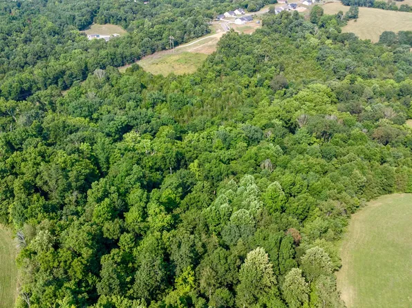 605 Claiborne Dr, Dry Ridge, KY 41035