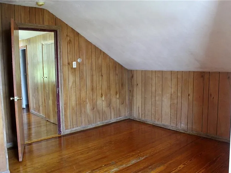 204 Lewis St — Photo 18