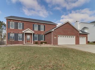 3112 Eagle Crest Rd, Bloomington, IL 61704