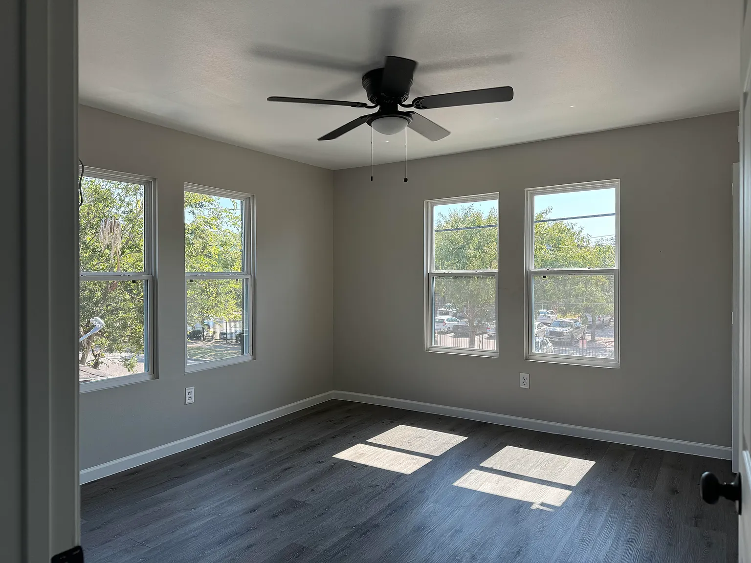 1 bed, 540 sqft, $975 — Photo 4