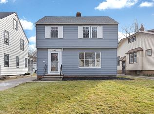 941 Pembrook Rd, Cleveland Heights, OH 44121