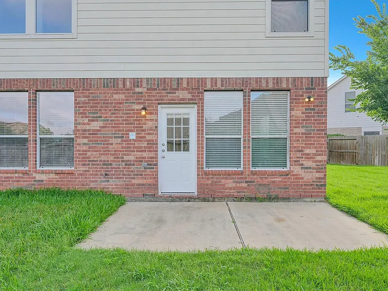 9314 Fanwick Ct — Photo 43