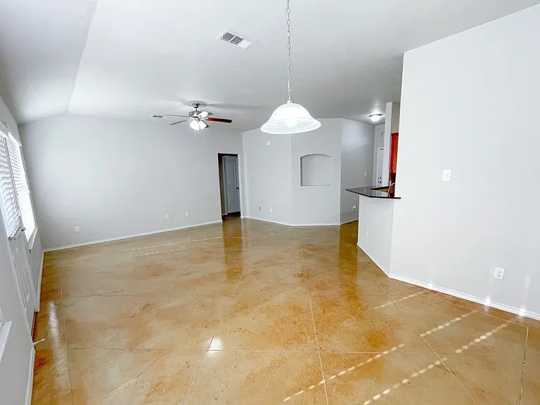 4402 Texas Rangers Dr — Photo 3