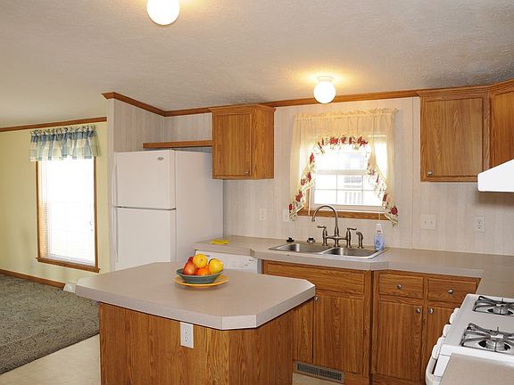 3rd image of 10674 Michele Ct