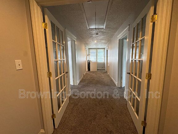 3rd image of 1804 15th Ave S #B