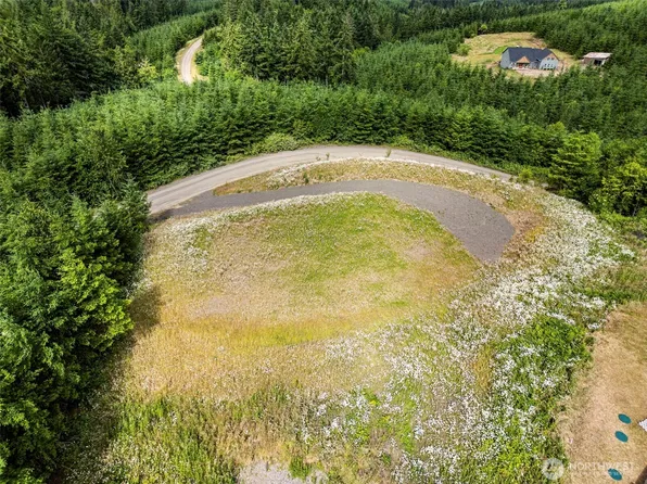104 Bootjack Lane, Kelso, WA 98626