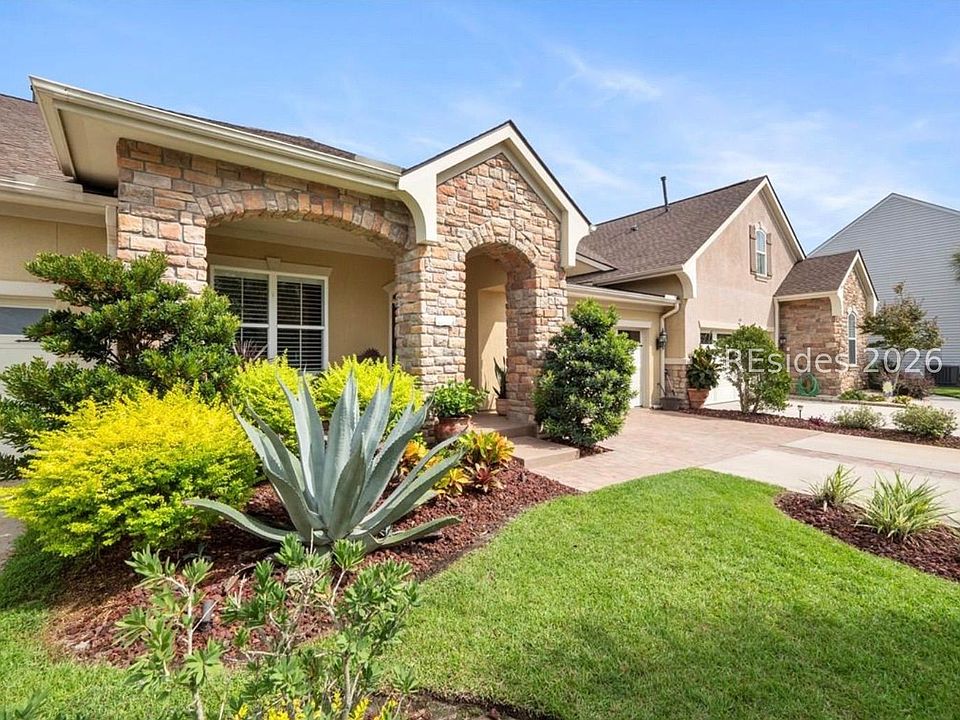 1st image of 104 Garden Row Dr N