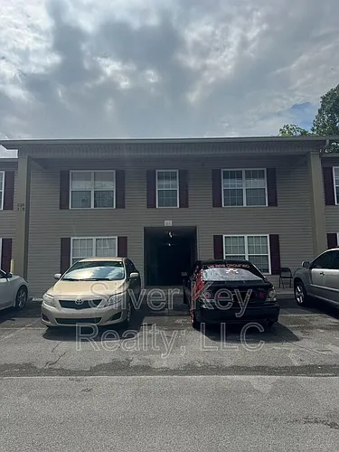 236 Willow Creek Dr #3 Photo 1