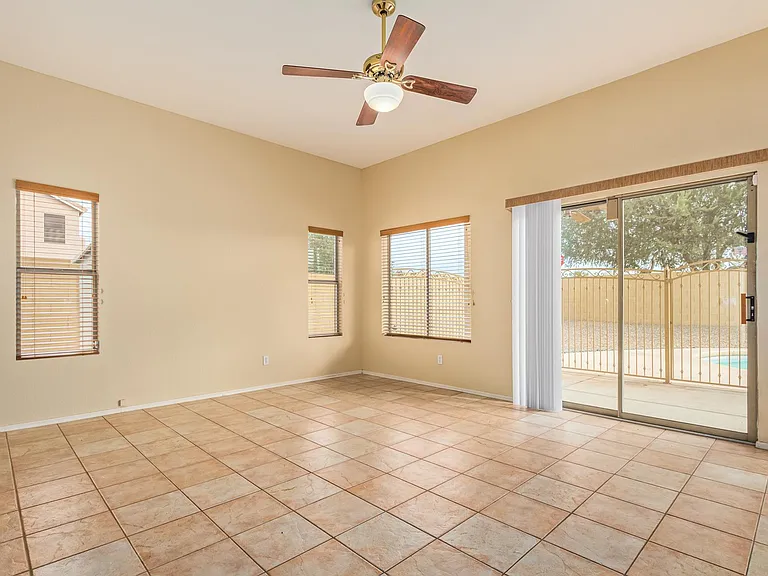 25845 N 47th Pl — Photo 11