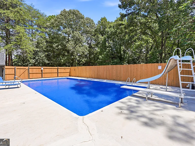 4225 Twin Rivers Dr — Photo 39