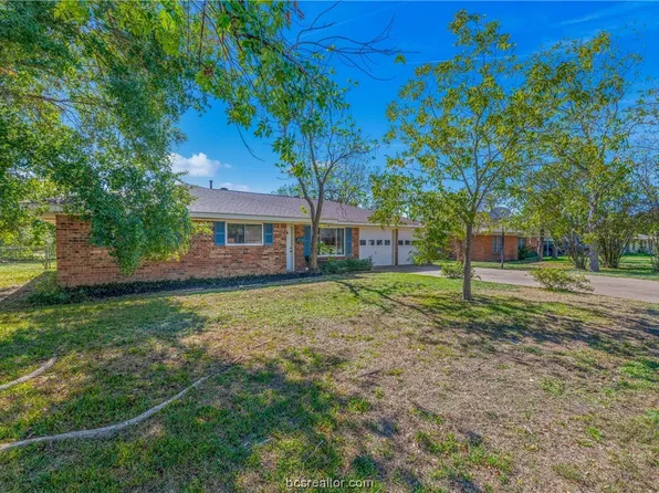 1805 Rose St, Bryan, TX 77802