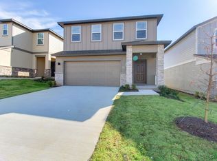 2216 Bear Peak Rd, Minneola, FL 34715