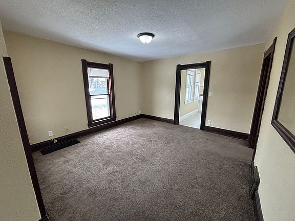4th image of 617 Euclid Ave
