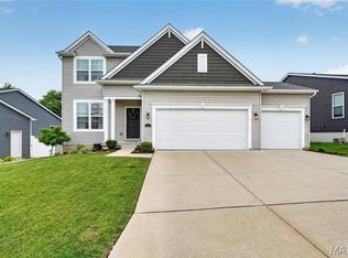 2049 Henley Woods Dr, Arnold, MO 63010