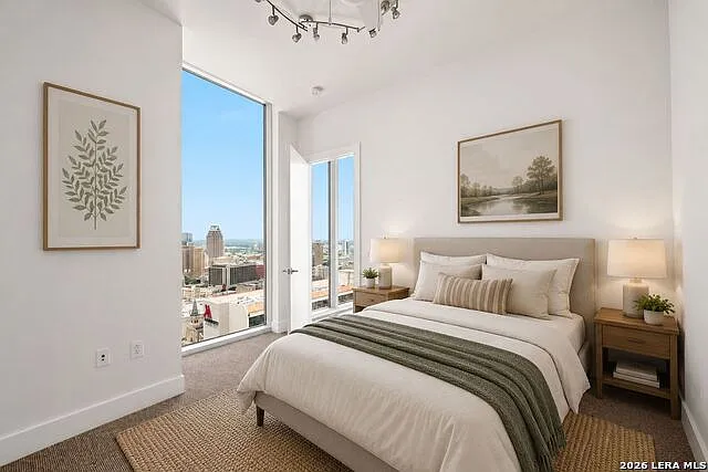 610 Market E #2708 — Photo 12
