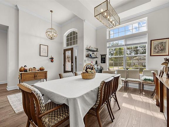 4th image of 13672 NW 26TH AVENUE