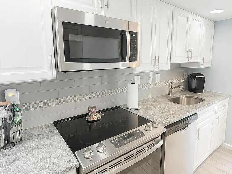 438 Highway 35 N #1301 — Photo 16