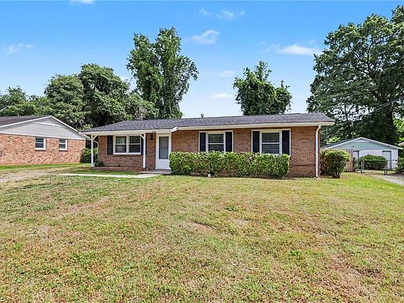 2nd image of 2316 Larkspur Dr