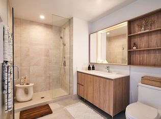 1200 N Wells St #4, Chicago, IL 60610