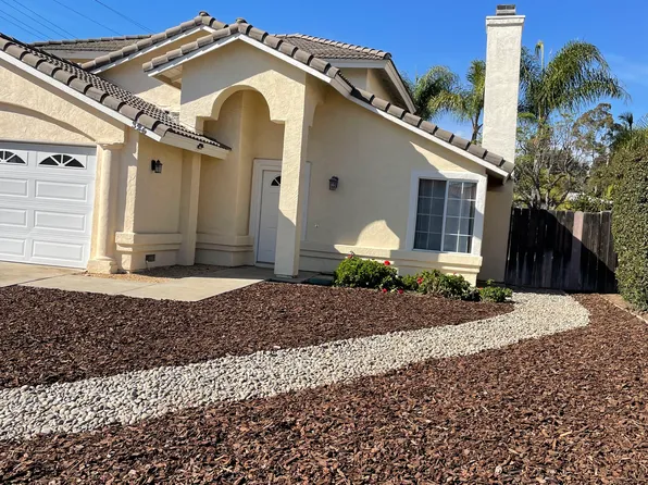 326 Old Stage Ct, Fallbrook, CA 92028
