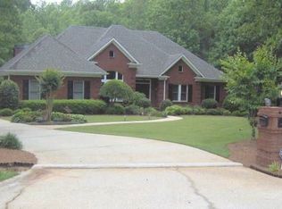 3611 Worthy Ln, Snellville, GA 30039