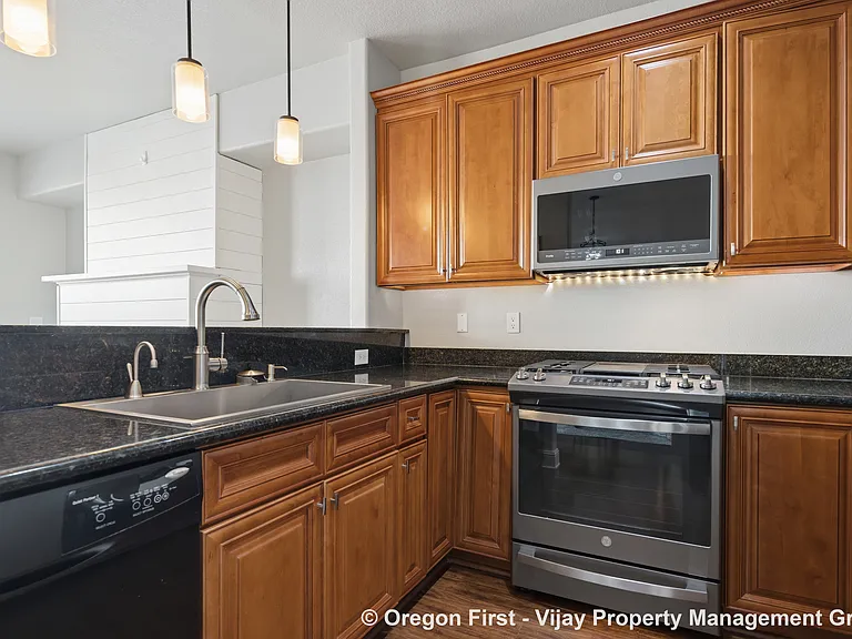 17147 SW Berkeley Ln — Photo 14