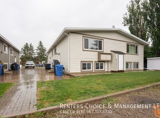 2314 23rd St N #4, Lethbridge, AB T1H4R7