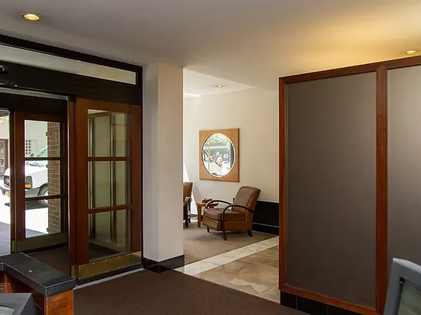 245 E 24th St APT 11L, New York, NY 10010