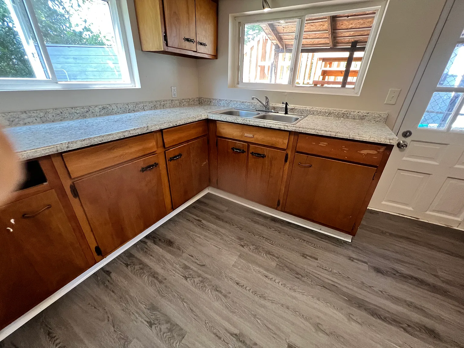 5903 Jacks Creek Pike — Photo 4