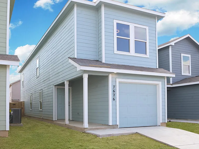 7626 Chancery Gate — Photo 1