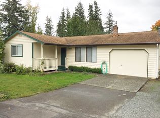 7031 Lower Ridge Rd, Everett, WA 98203