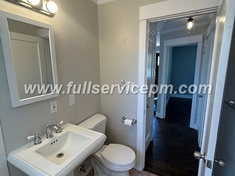 9322 31st Ave SW — Photo 33